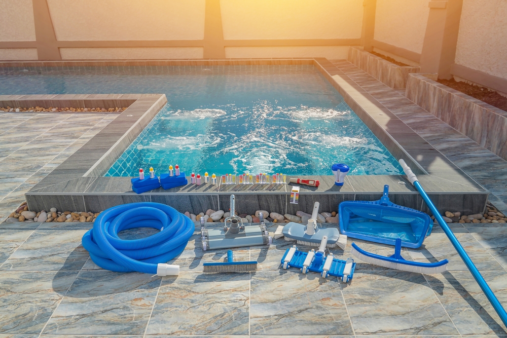 Fall Pool Closing Checklist: Repairs, Cleaning, and Resurfacing 