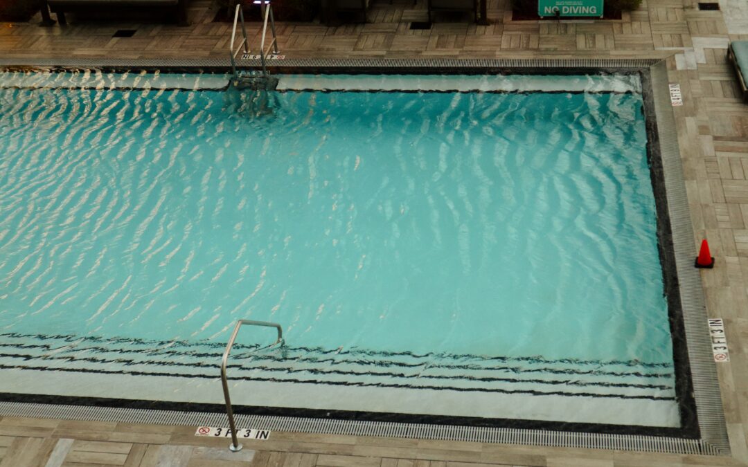 Which Commercial Pool Filtration System Best Meets High-Bather Sanitation Standards?